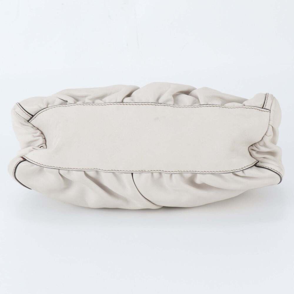 GUCCI White Leather Shoulder Bag - Picture 6 of 10